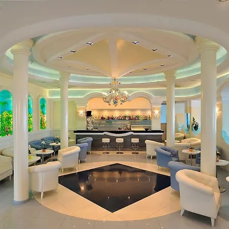 Hotell Moderno Majestic Cattolica